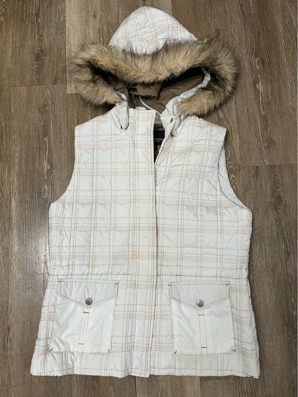 Puffer Best with removable hat